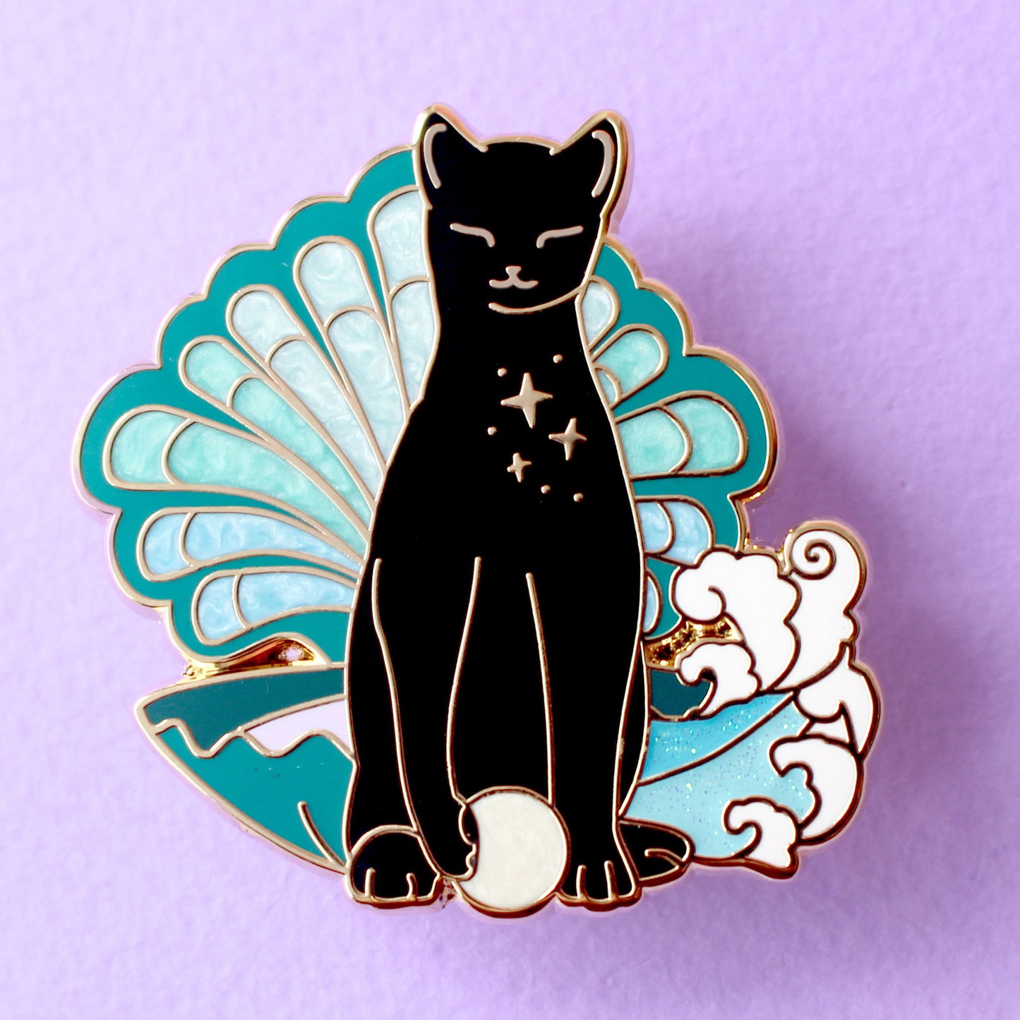 Clam Cat Enamel Pin