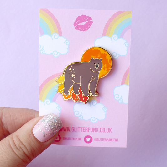 Harvest Moon Bear Enamel Pin – Autumn Fall Collection