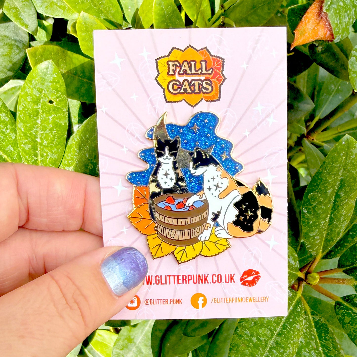 Apple Bobbing Cats Enamel Pin – Autumn & Fall Collection