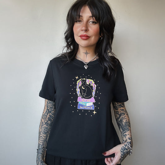 Let me Read in Peace Cat T-Shirt