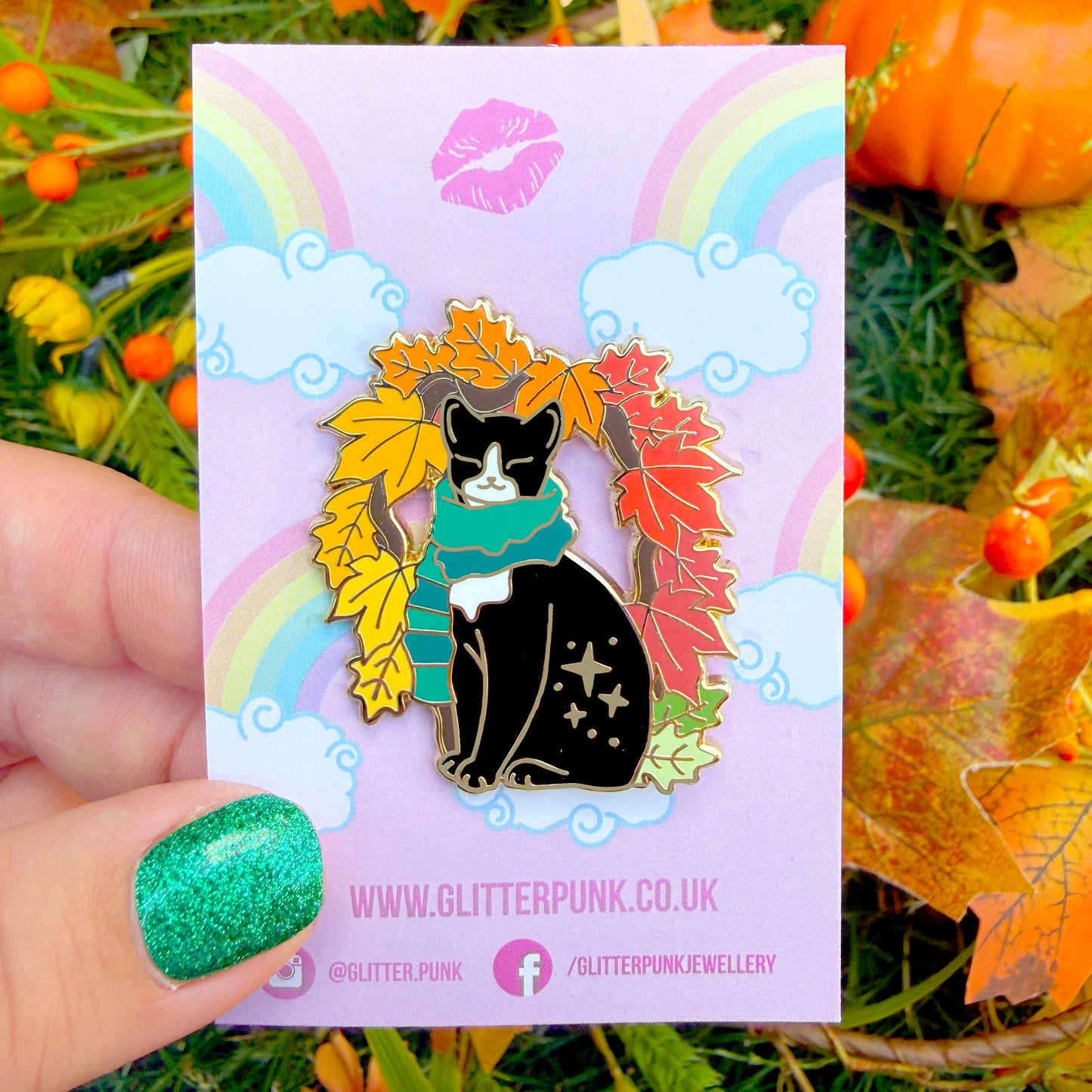 Leaf Arch Cat Enamel Pin – Autumn & Fall Collection