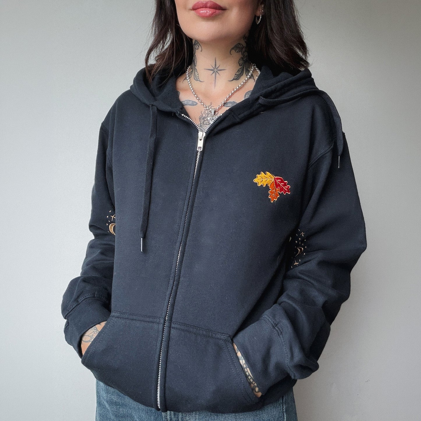 Window Cat Embroidered Zip-up Hoodie