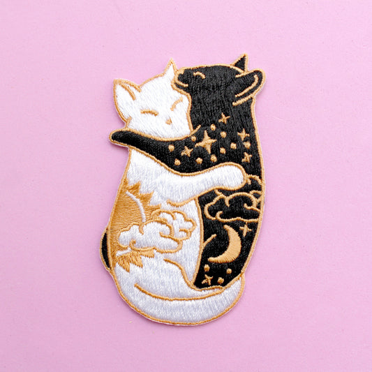 Day & Night Hugging Cats Iron-on Patch